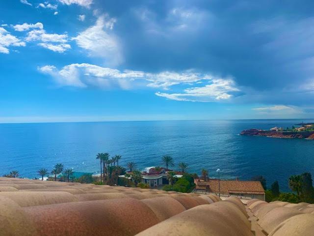 La Belle Vue-Charming Duplex Apartment With Sea View, 50 Meters From Beach And Private Parking Saint-Raphaël المظهر الخارجي الصورة